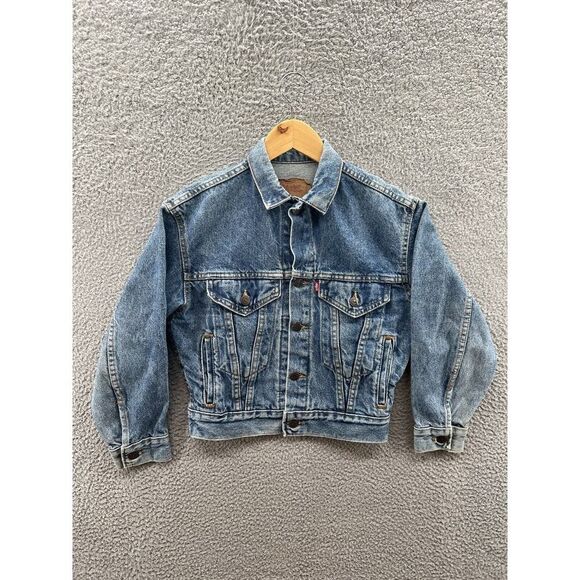 Vintage Levi's Denim Tucker Jacket 57514-0218 Youth Medium Fits Women’s XS/Small